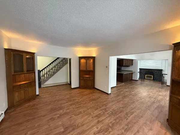 $169,900 | 402 East Flynn Street, Redwood Falls, MN 56283