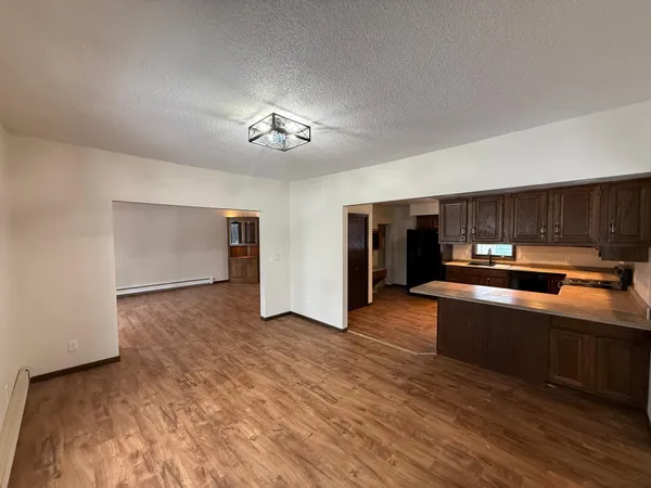 $169,900 | 402 East Flynn Street, Redwood Falls, MN 56283