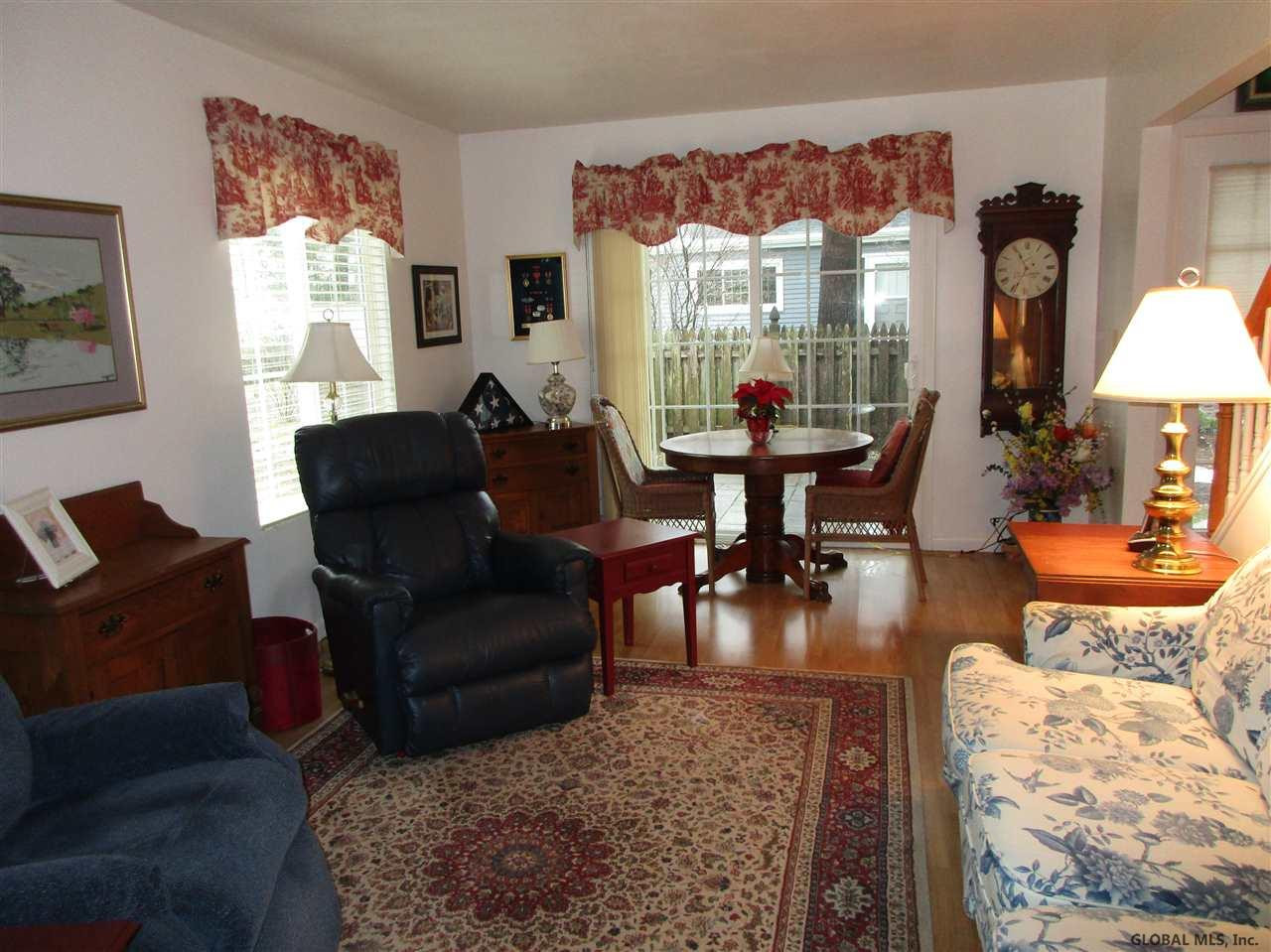 21 Leaf Road Bethlehem, NY 12054 - Photo 7 of 20 Photo 7