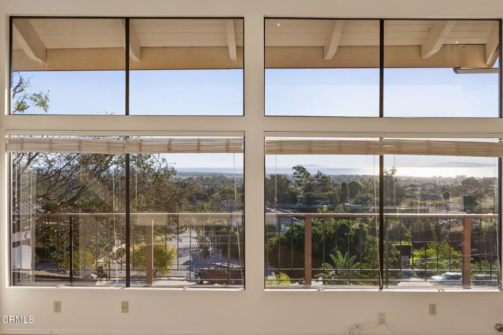 4149 Foothill Road Ventura, CA 93003 - Photo 15 of 76