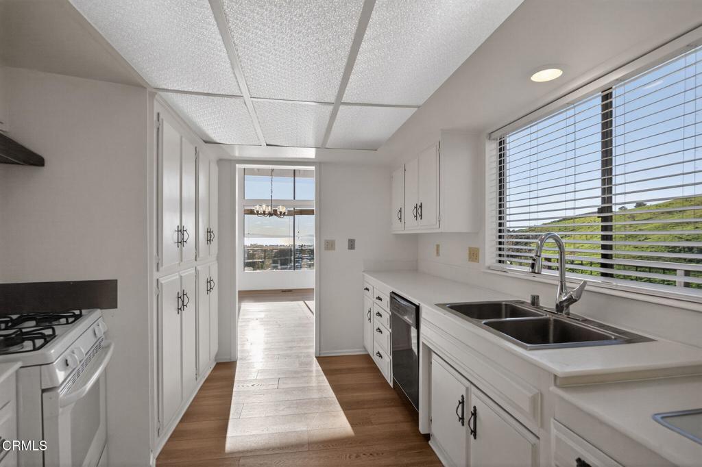 4149 Foothill Road Ventura, CA 93003 - Photo 30 of 76