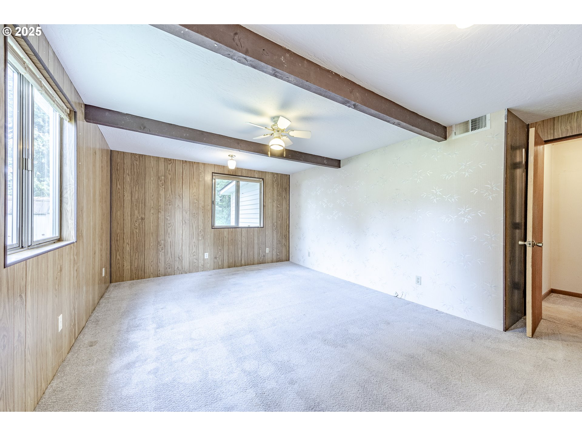87845 Upland Street Springfield, OR 97478 - Photo 25 of 37 Bedroom