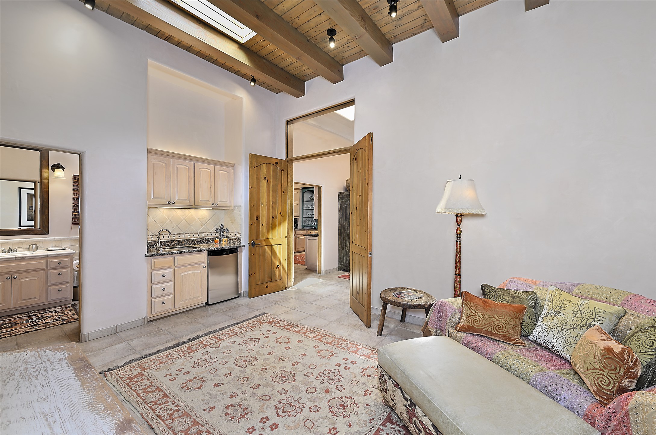 409 Brownell-Howland Road Santa Fe, NM 87501 - Photo 47 of 66 Guest Suite Sitting Room