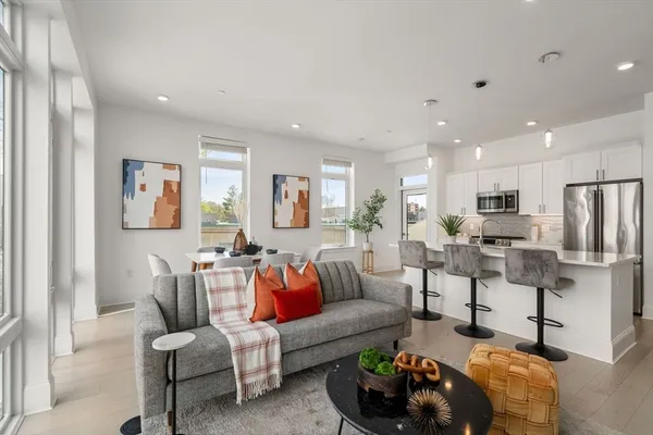 $2,975 | 95 Fawcett Street, Unit 506, Cambridge, MA 02138