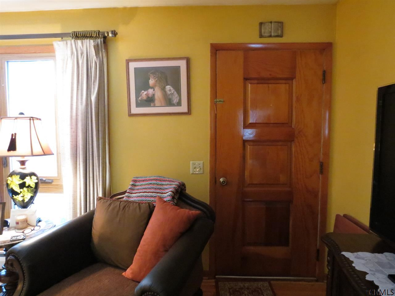 20 Malrick Road Troy, NY 12182 - Photo 6 of 25 Photo 6
