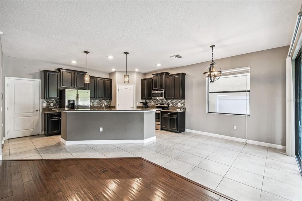 11737 Crestridge Loop New Port Richey, FL 34655 - Photo 26 of 100