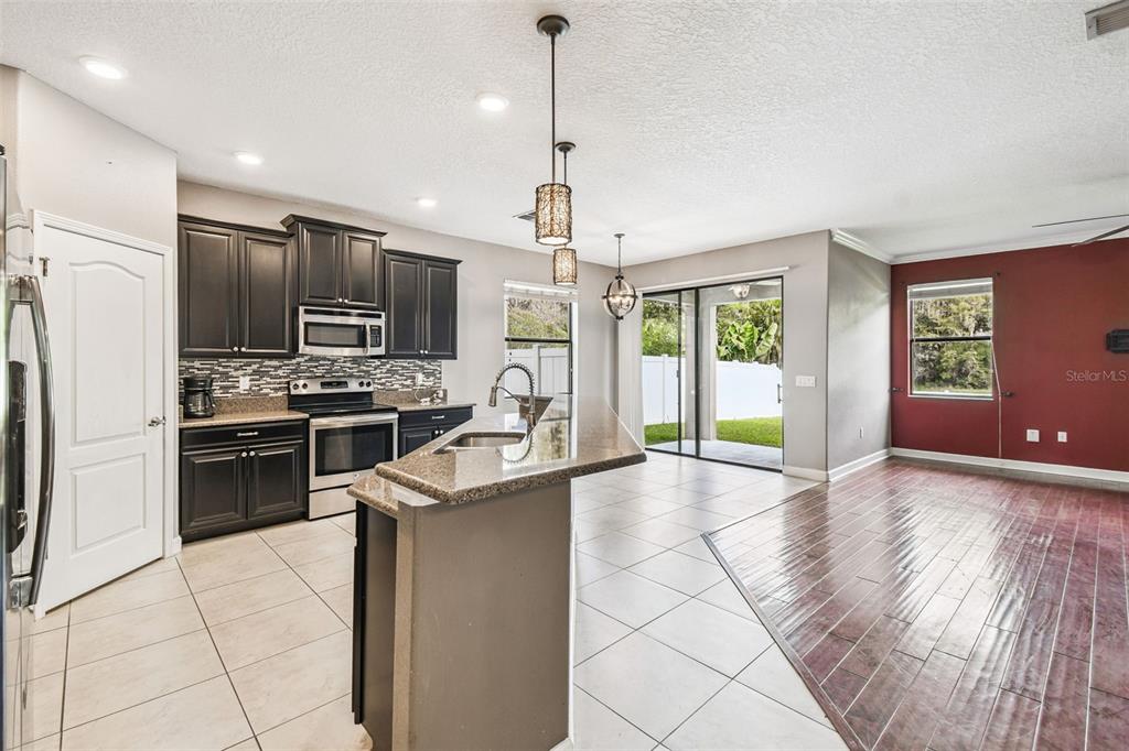 11737 Crestridge Loop New Port Richey, FL 34655 - Photo 28 of 100