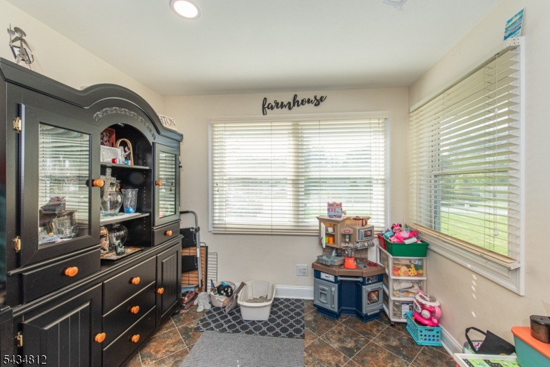 11 Hunters Lane Sparta, NJ 07871 - Photo 8 of 23