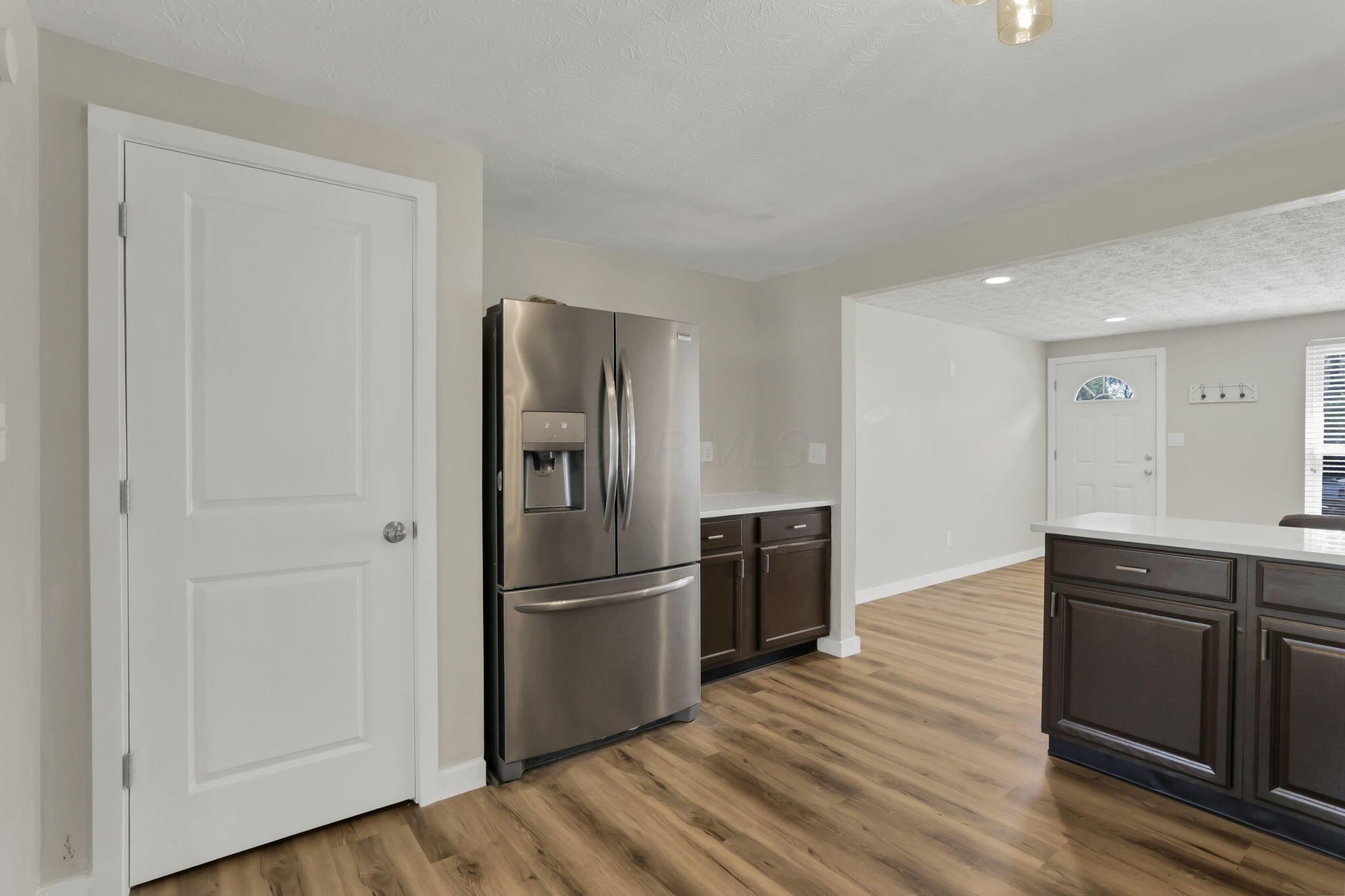 1745 Rivermont Road Columbus, OH 43223 - Photo 15 of 47