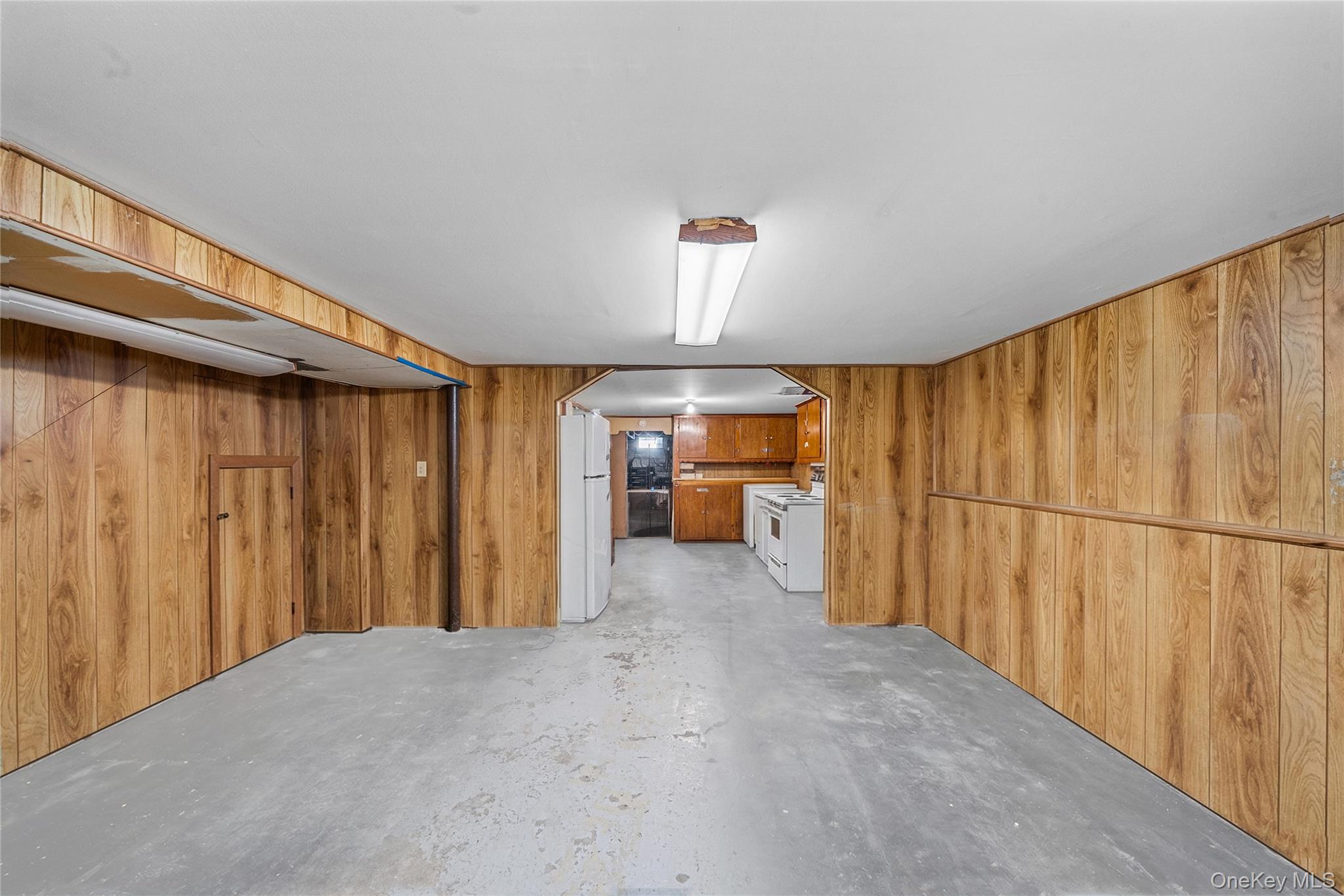 39-27 57th Street Queens, NY 11377 - Photo 21 of 35 a view of a garage