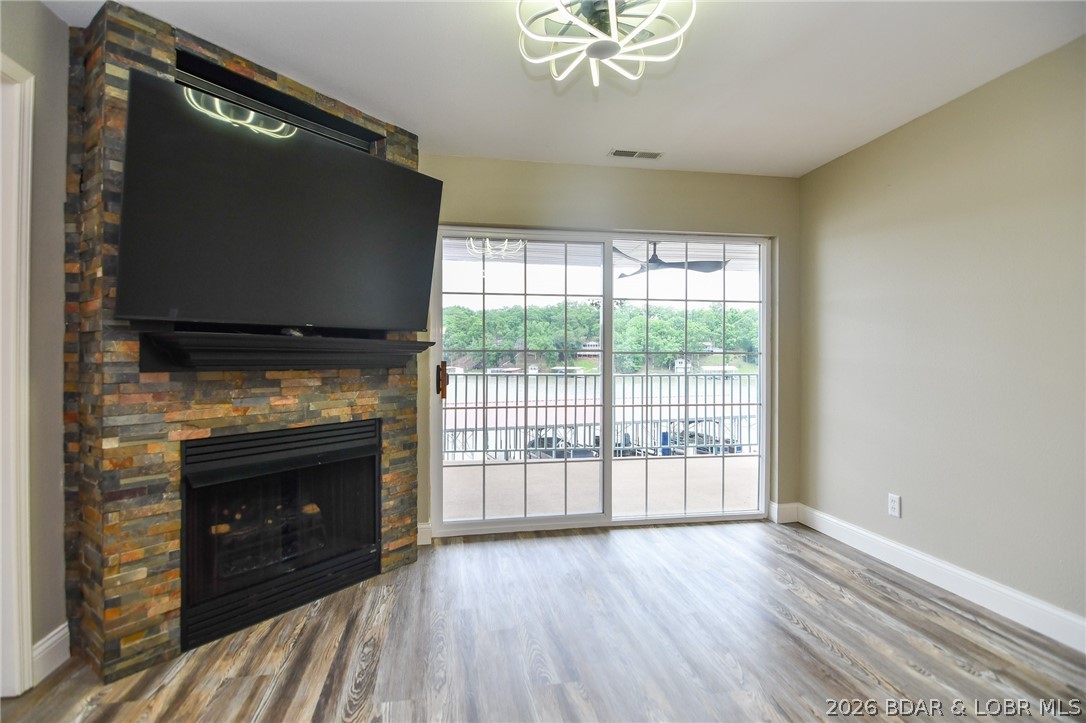 194 Sac Road, Unit D101 Sunrise Beach, MO 65079 - Photo 7 of 47