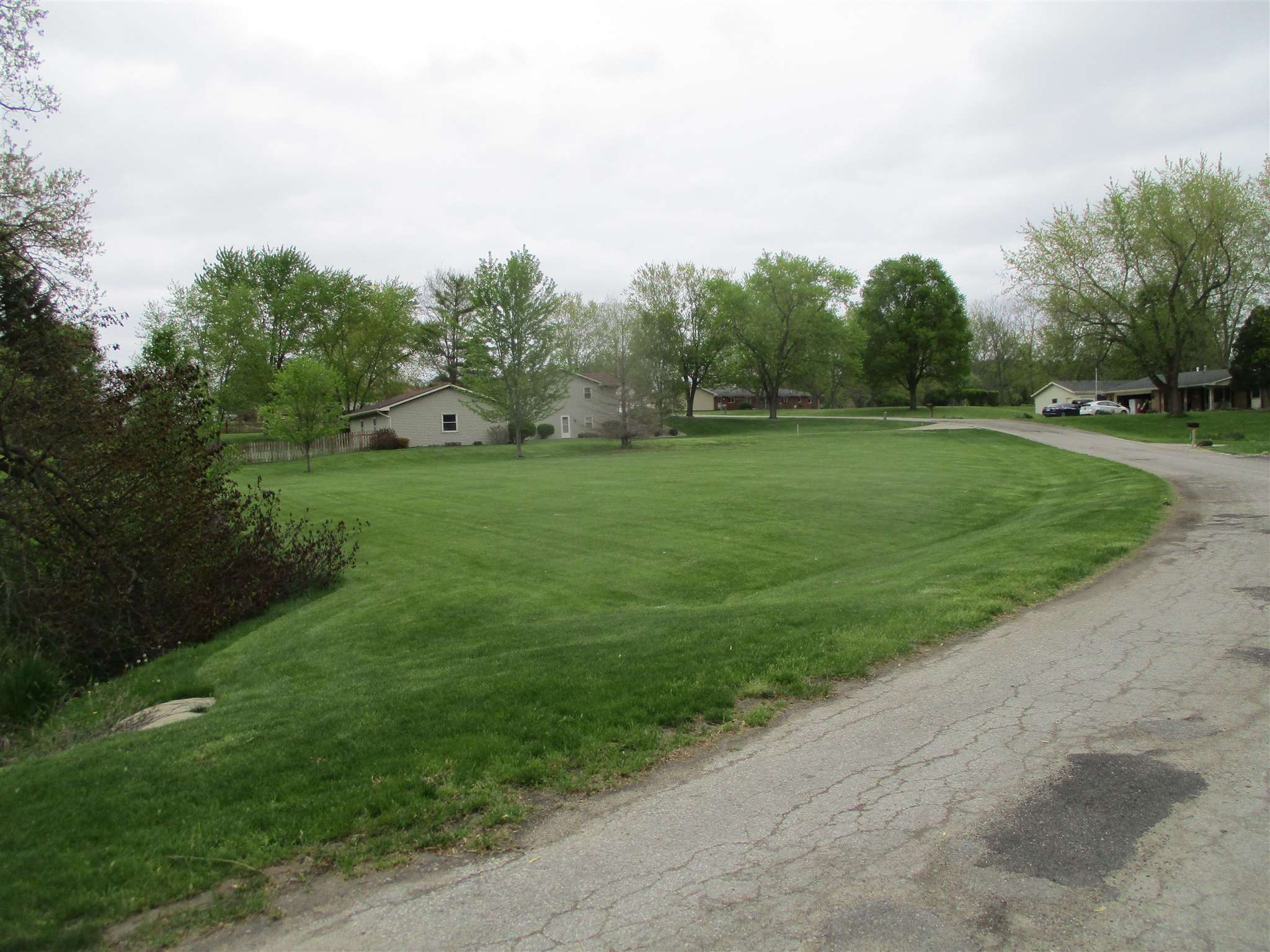 5400 Lynnbrook Road Fort Wayne, IN 46845 - Photo 2 of 3 Gallery Image 2