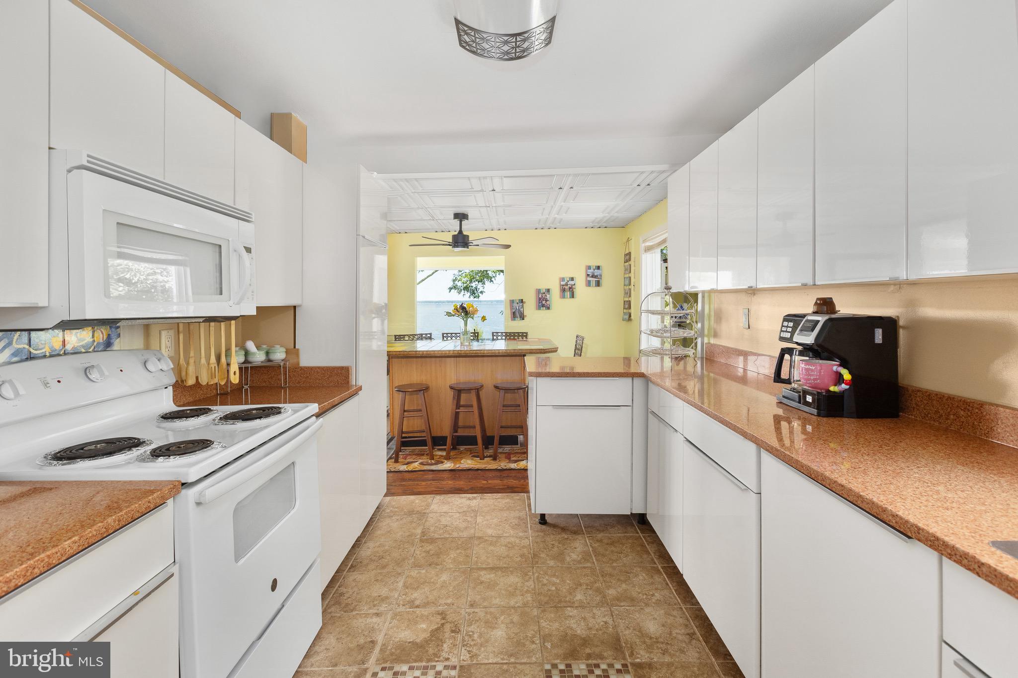 20947 Ridge Road Colonial Beach, VA 22443 - Photo 24 of 65 Kitchen