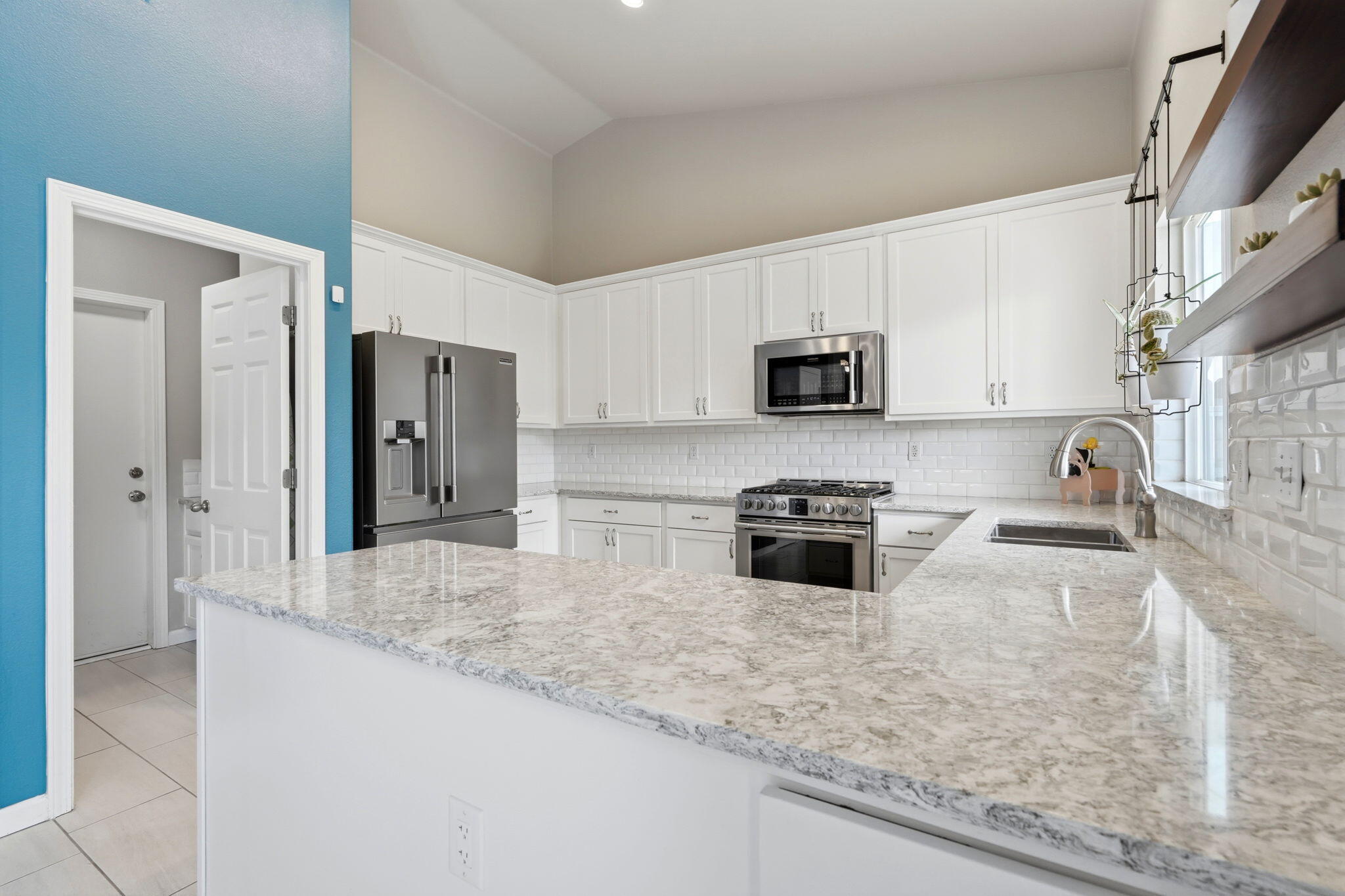 1497 Persimmon Street Lemoore, CA 93245 - Photo 17 of 51