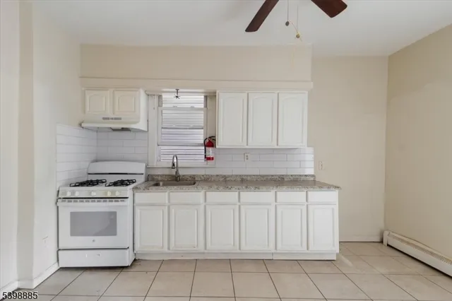 $2,100 | 422 Jelliff Avenue, Unit 1, Newark, NJ 07112