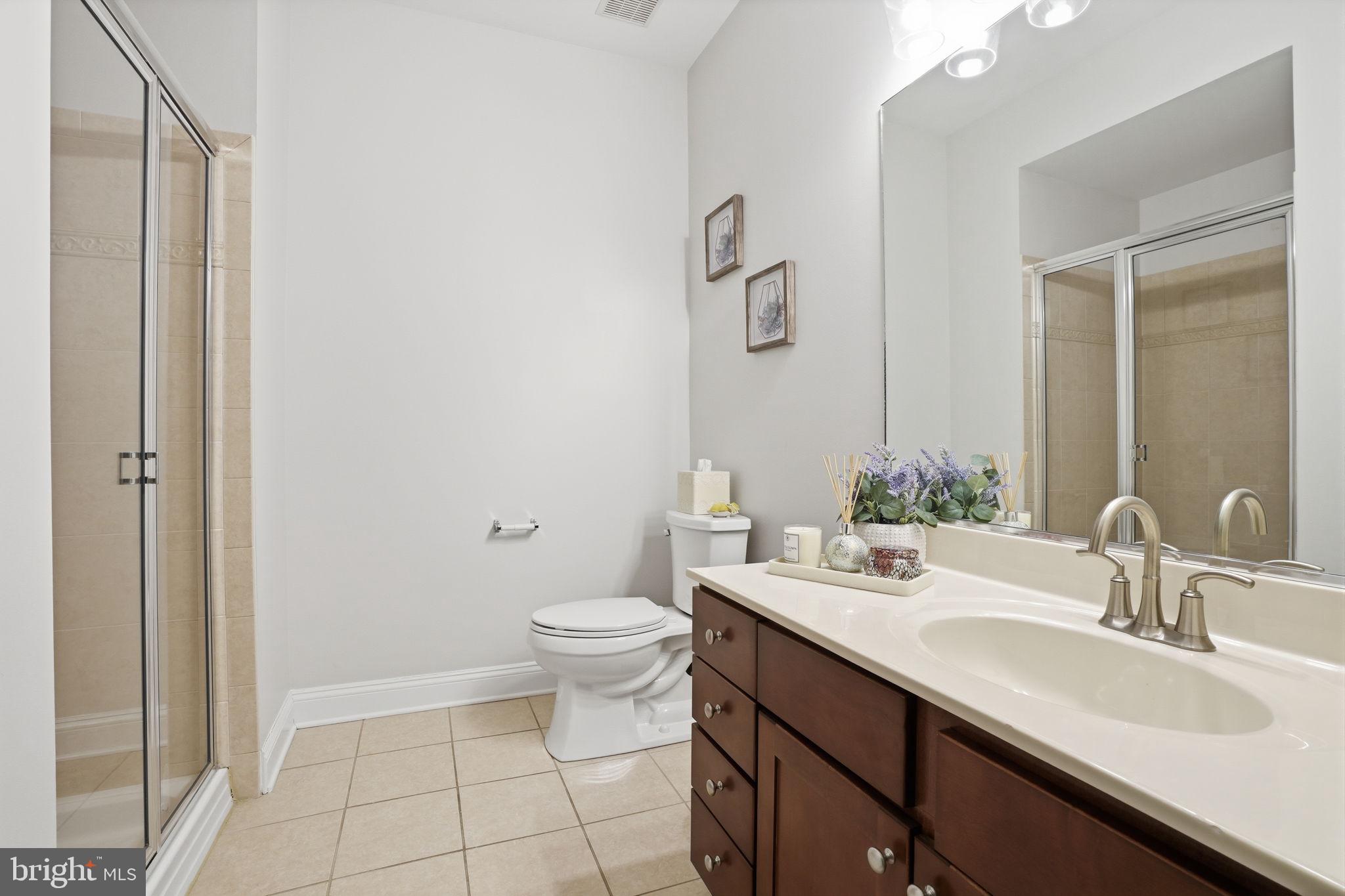 707 Abby Road Middletown, NJ 07748 - Photo 13 of 31 First Floor Bath