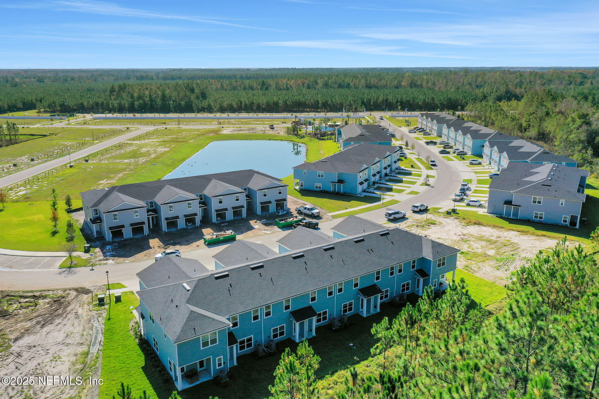 3765 Athenian Way Middleburg, FL 32068 - Photo 43 of 61 a view of a swimming pool and lounge chair