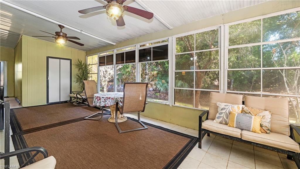 101 Sugarloaf Lane Naples, FL 34114 - Photo 8 of 38