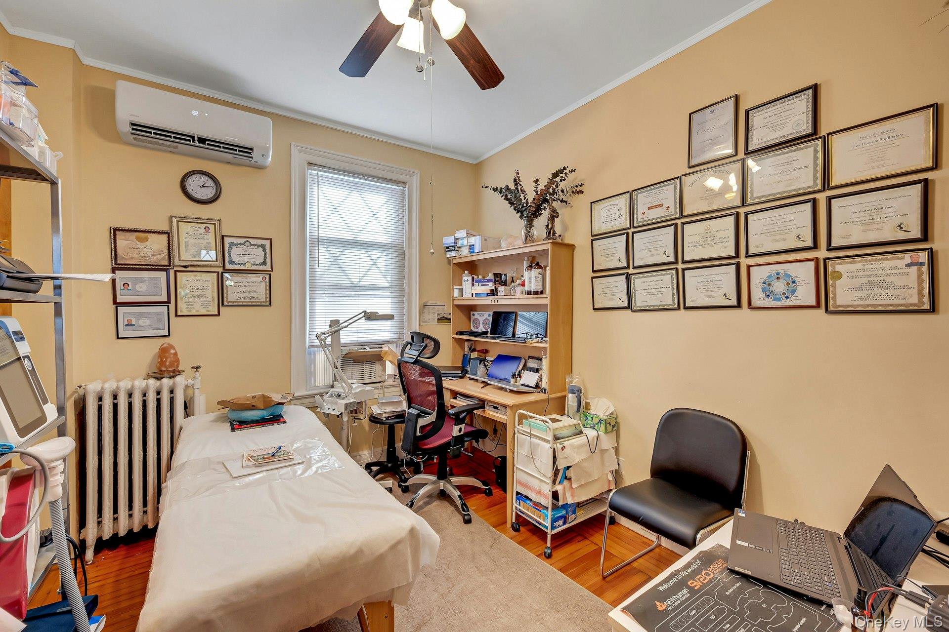 5625 Post Road Bronx, NY 10471 - Photo 3 of 13