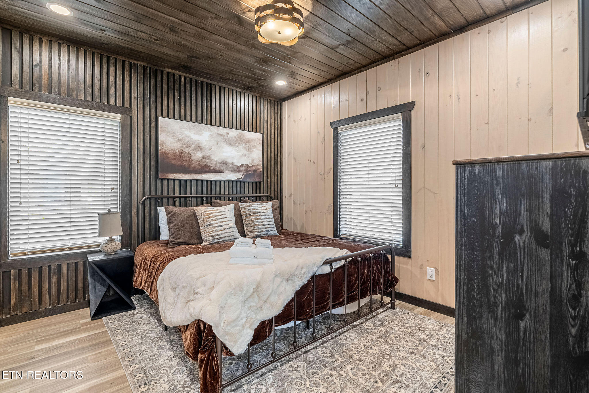 593 Warbonnet Way Pigeon Forge, TN 37863 - Photo 19 of 45 DSC08821-HDR