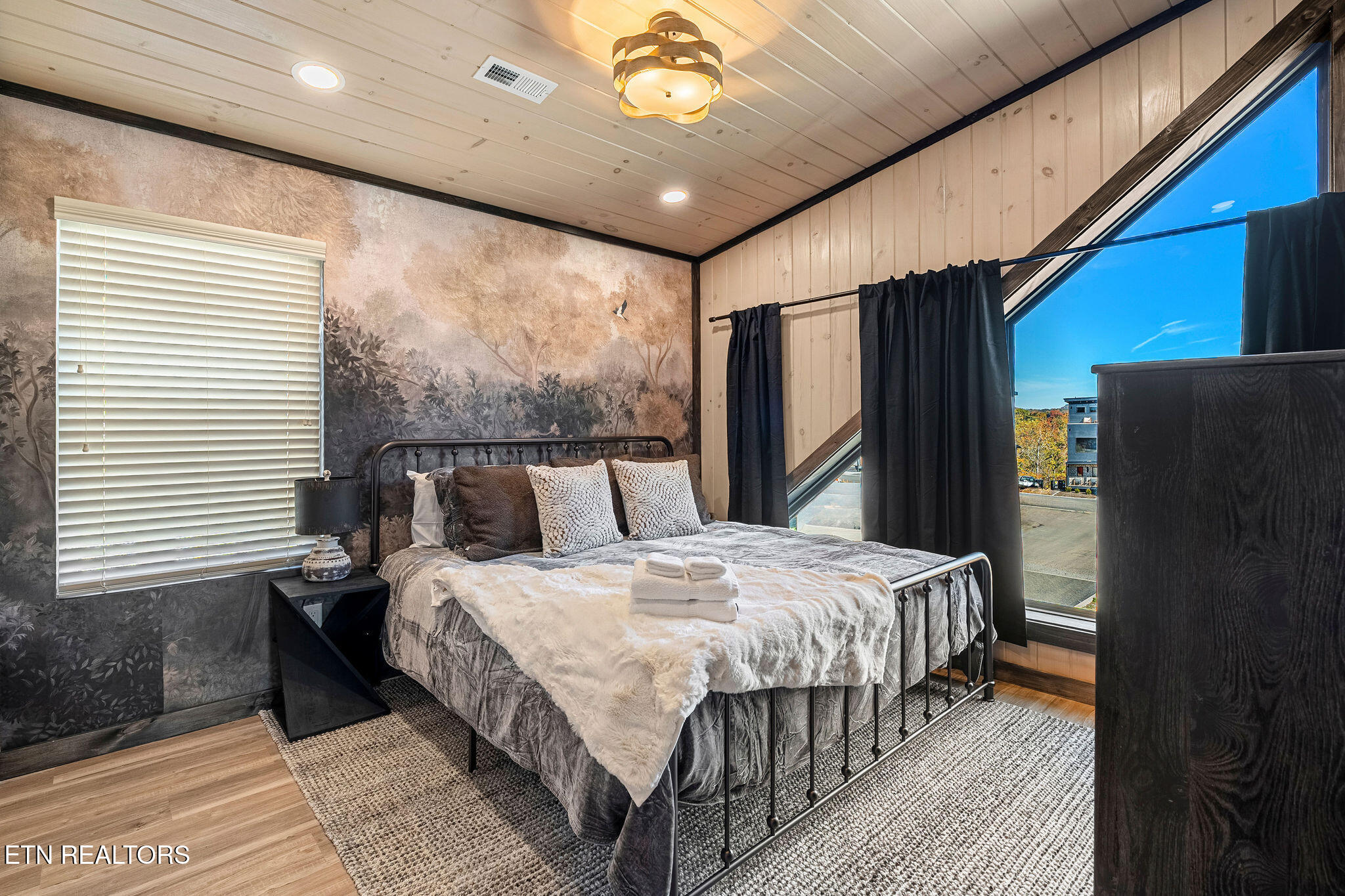 593 Warbonnet Way Pigeon Forge, TN 37863 - Photo 29 of 45 DSC08861-HDR