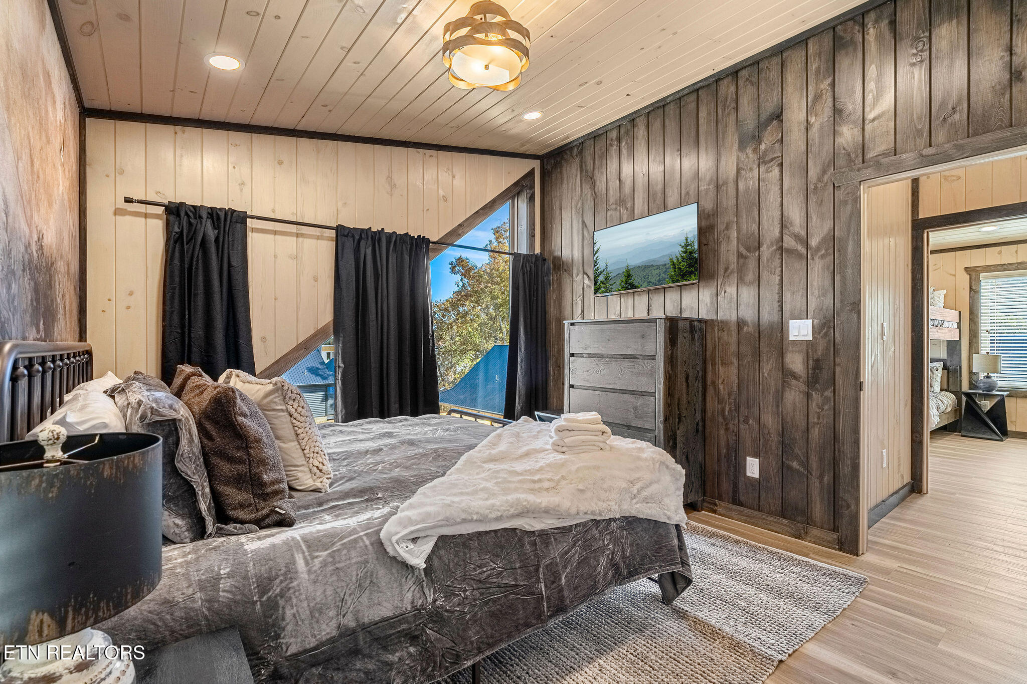 593 Warbonnet Way Pigeon Forge, TN 37863 - Photo 30 of 45 DSC08866-HDR