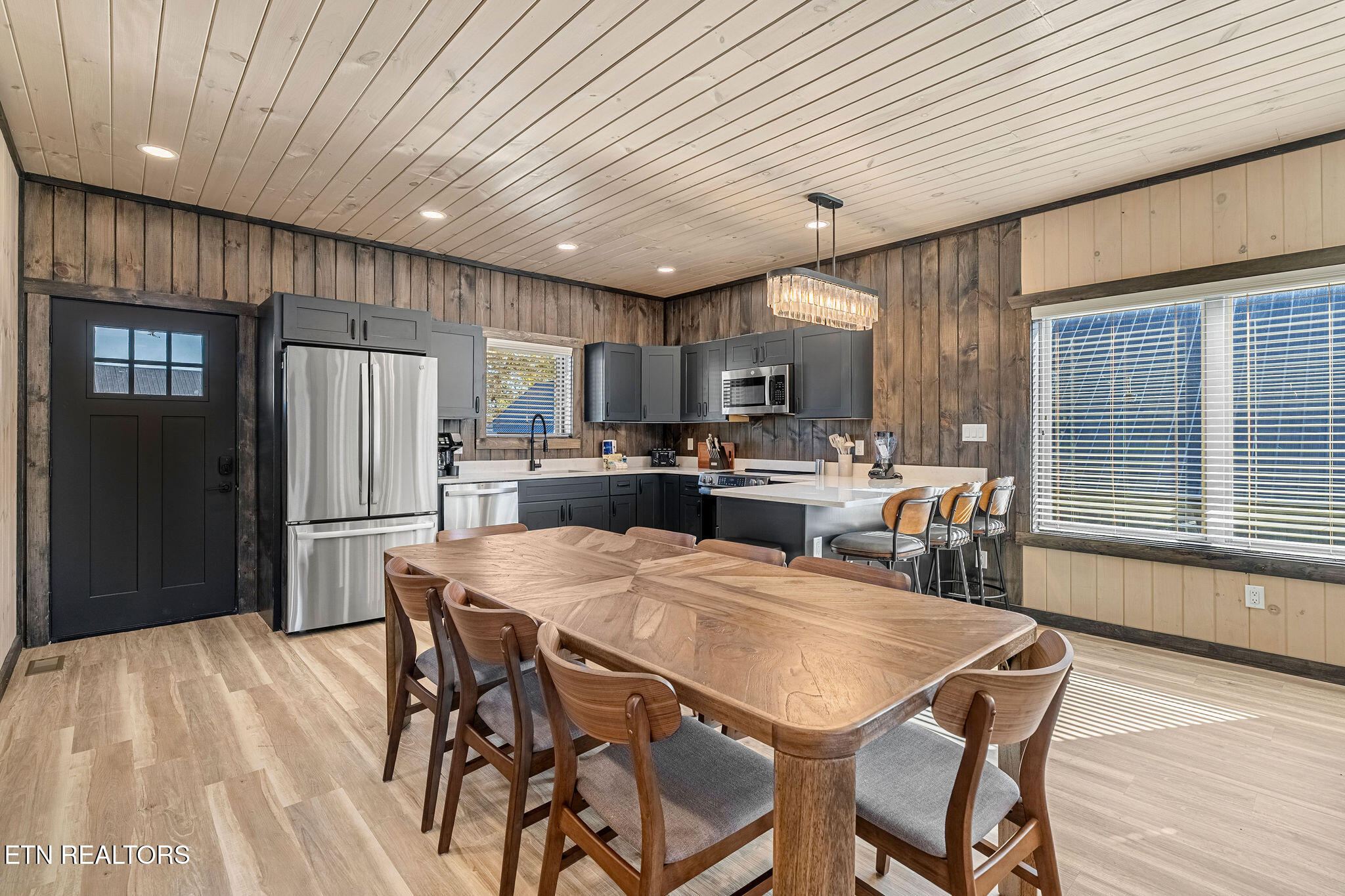 593 Warbonnet Way Pigeon Forge, TN 37863 - Photo 6 of 45 DSC08746-HDR