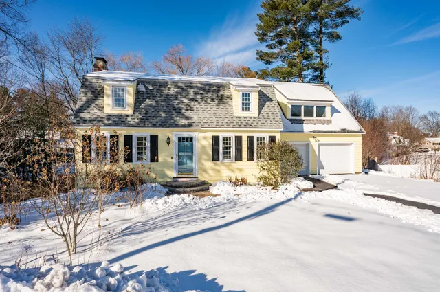 $650,000 | 5 Appaloosa Place, Nashua, NH 03062