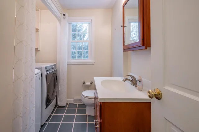 $650,000 | 5 Appaloosa Place, Nashua, NH 03062