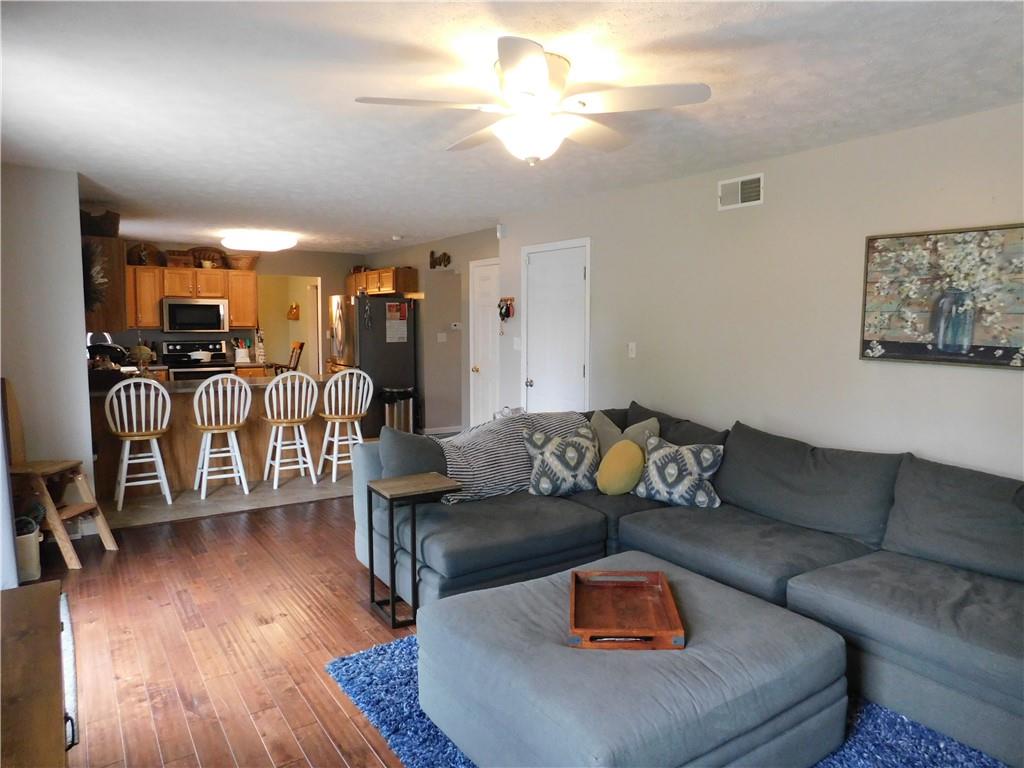 876 South Eighty Eight Road Carmichaels, PA 15320 - Photo 11 of 25 Gallery Image 11