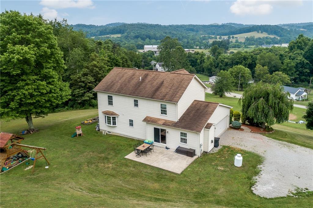 876 South Eighty Eight Road Carmichaels, PA 15320 - Photo 3 of 25 Gallery Image 3