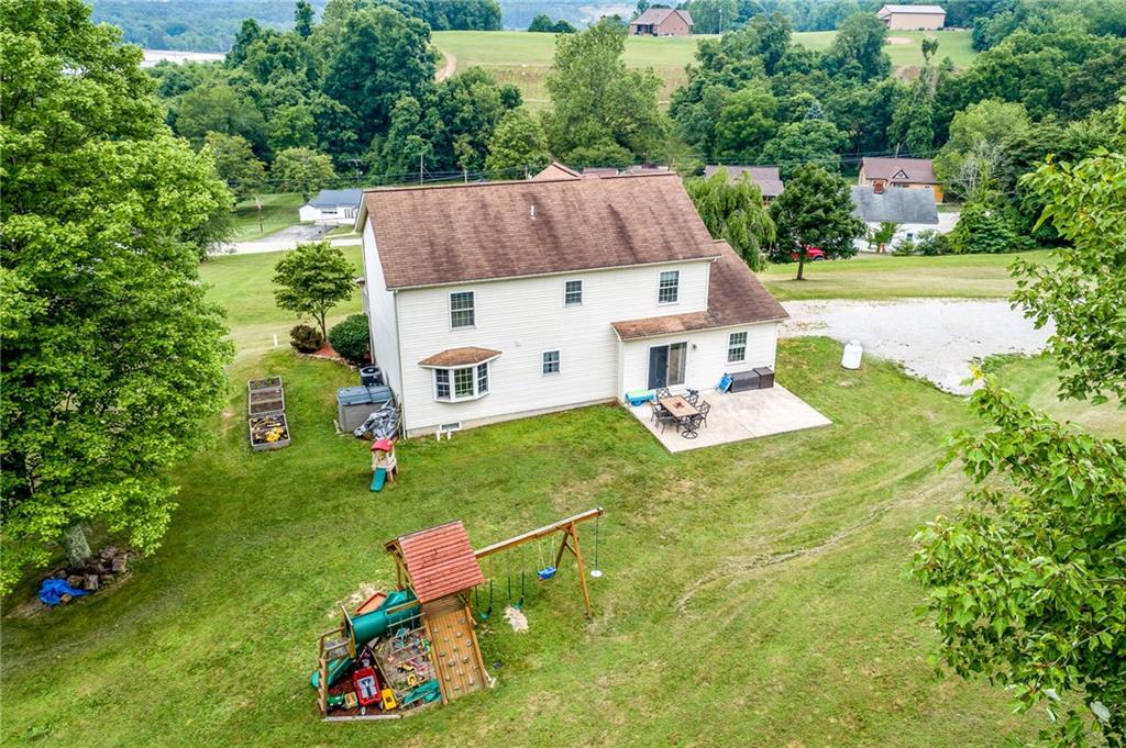 876 South Eighty Eight Road Carmichaels, PA 15320 - Photo 4 of 25 Gallery Image 4