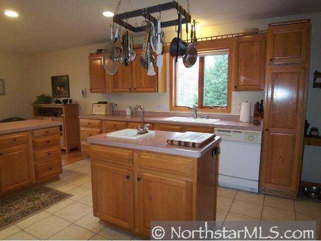 1741 57th Avenue Rochester, MN 55904 - Photo 3 of 10