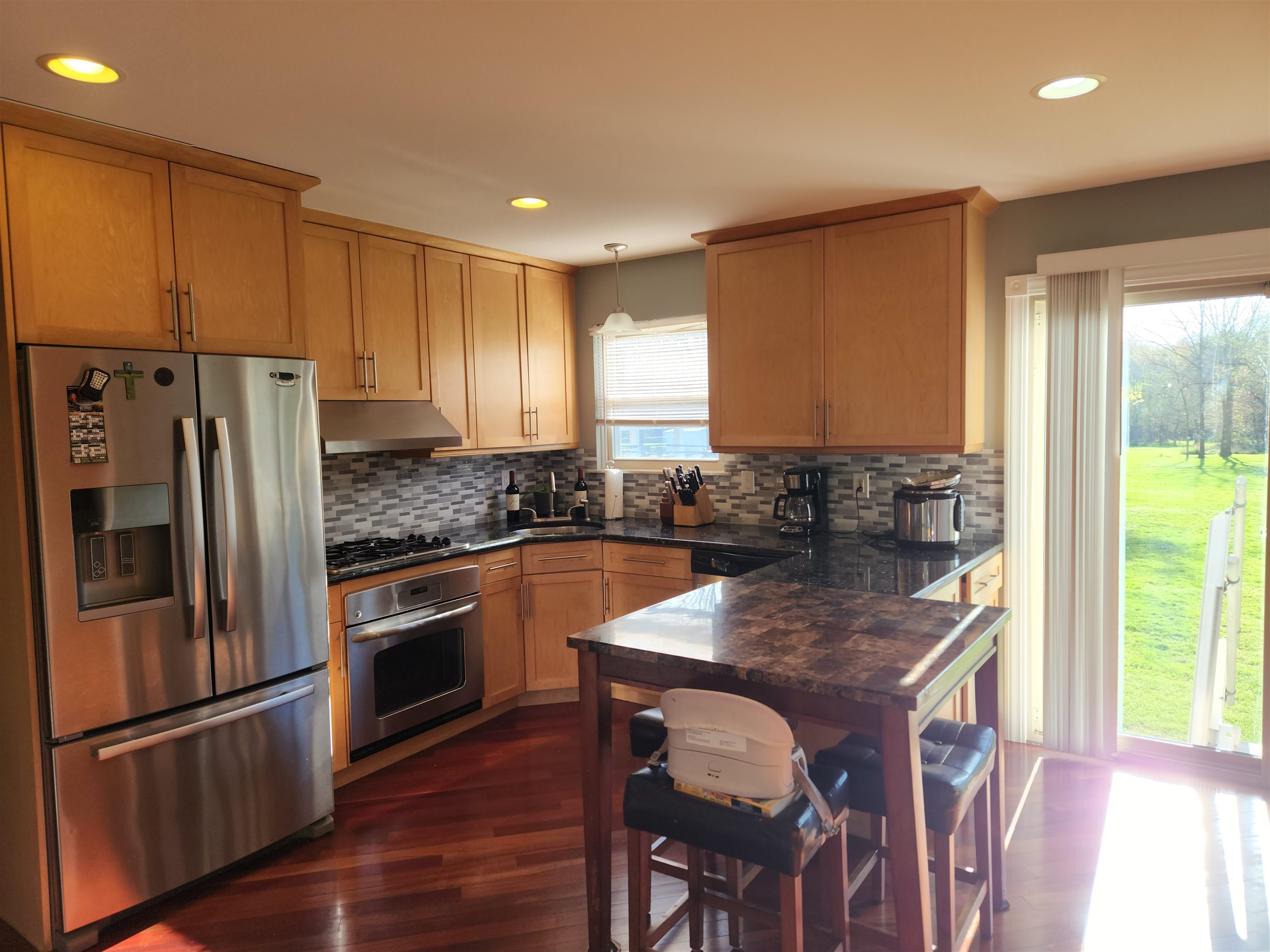 54339 Ridge Road New Baltimore, MI 48047 - Photo 5 of 20 50107151-4.JPG