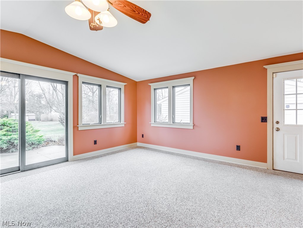 1815 Lillian Road Stow, OH 44224 - Photo 10 of 24