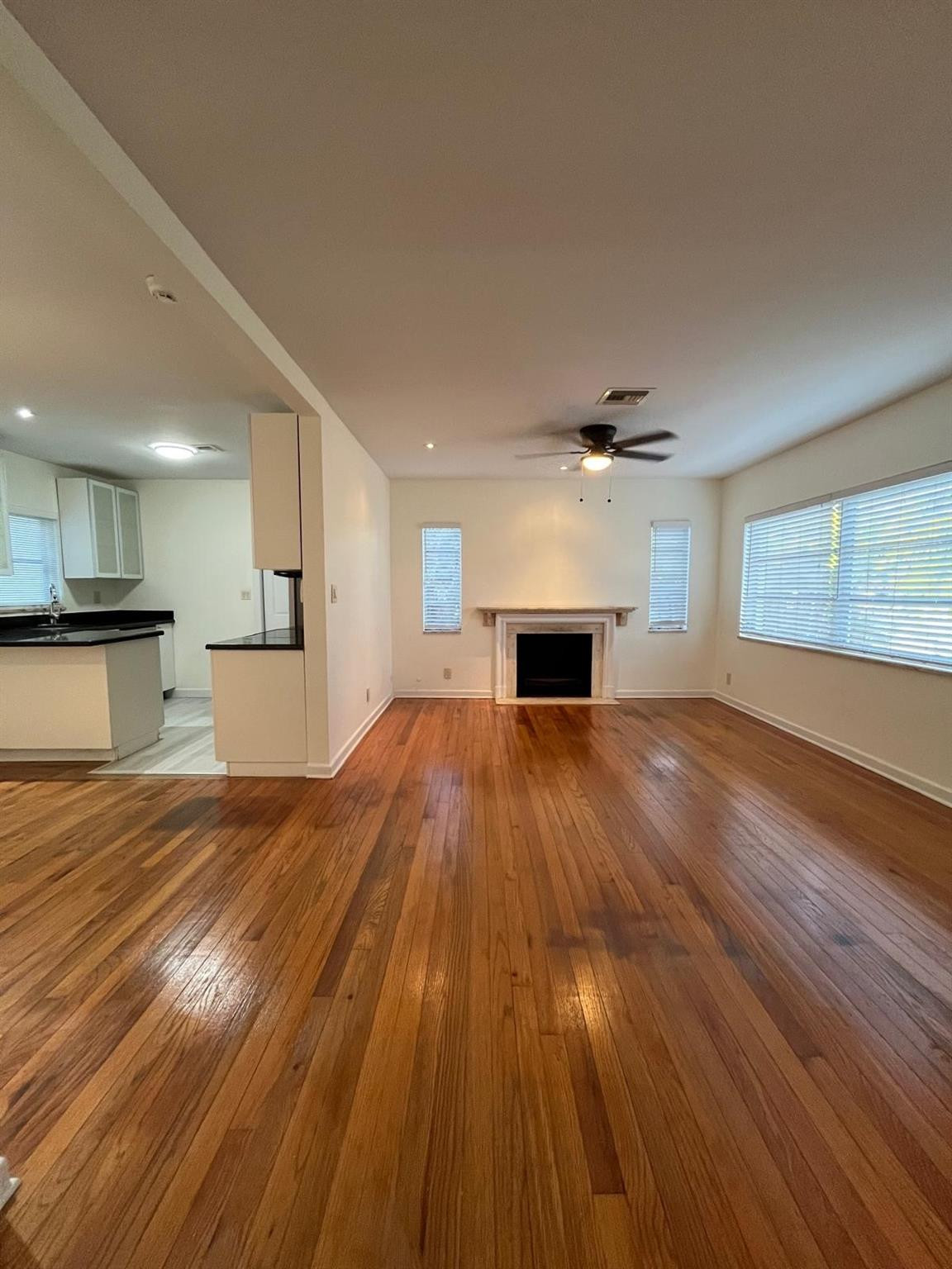 348 Gregory Road West Palm Beach, FL 33405 - Photo 10 of 23 Photo 10