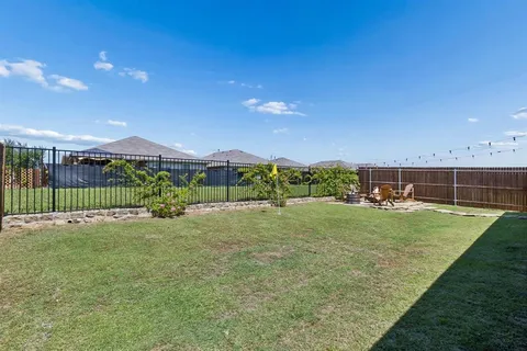 $335,000 | 16616 Porterfield Lane, Justin, TX 76247