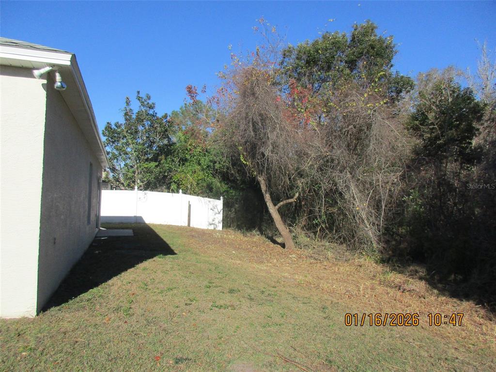 2407 Marcasite Loop Kissimmee, FL 34743 - Photo 23 of 27