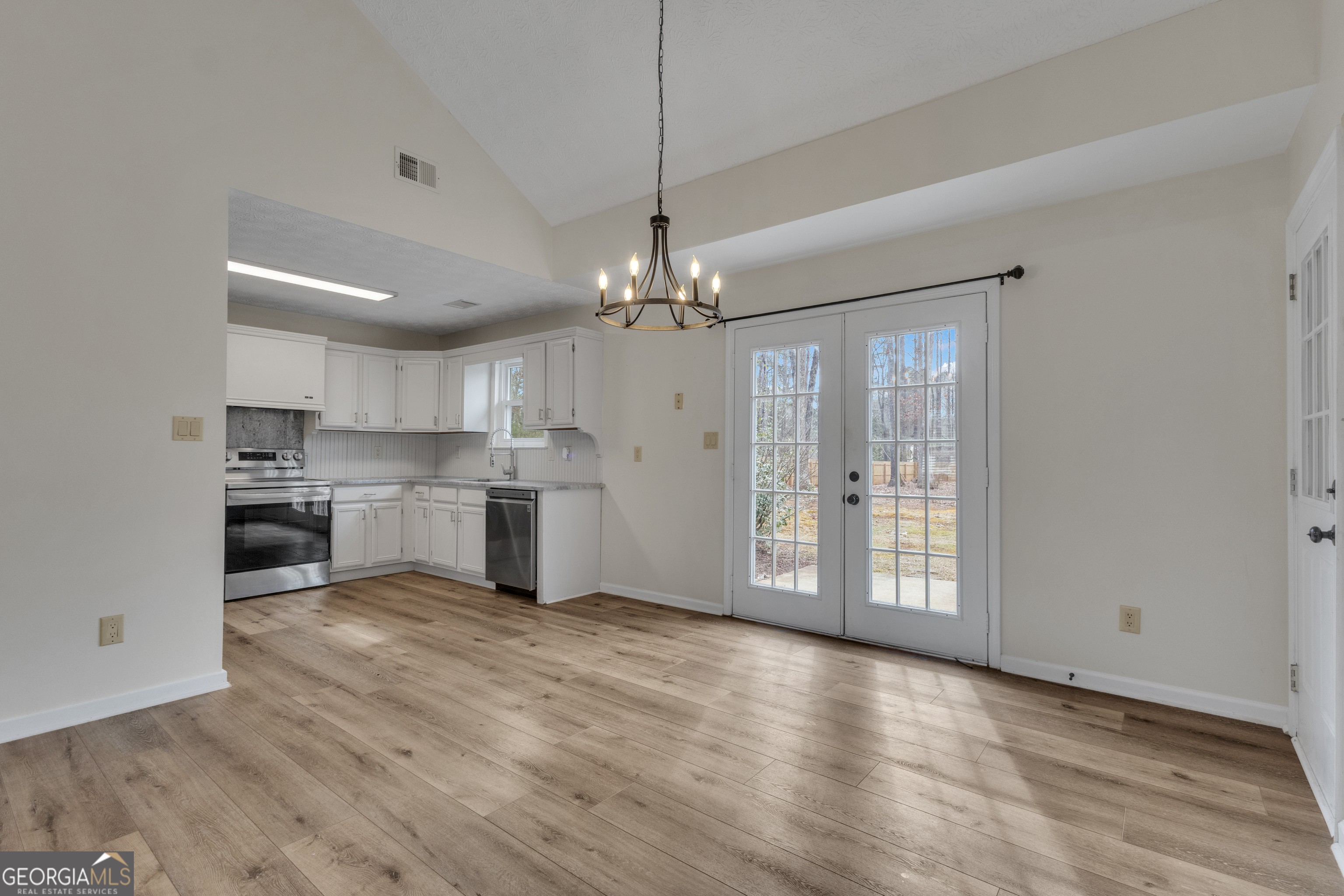 78 Standing Rock Road Senoia, GA 30276 - Photo 11 of 44