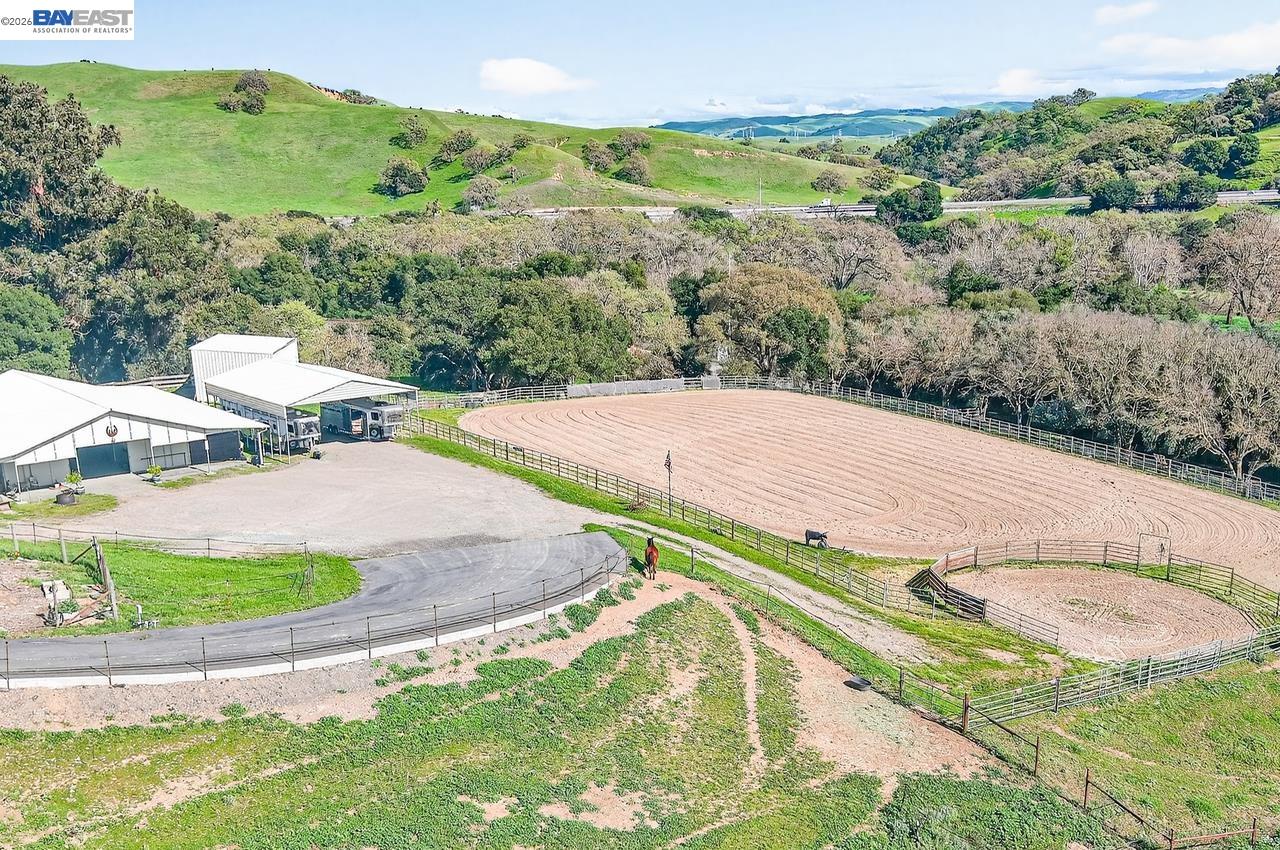 10700 Foothill Road Sunol, CA 94586 - Photo 20 of 54