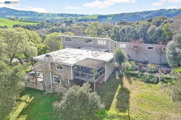 $2,980,000 | 10700 Foothill Road, Sunol, CA 94586