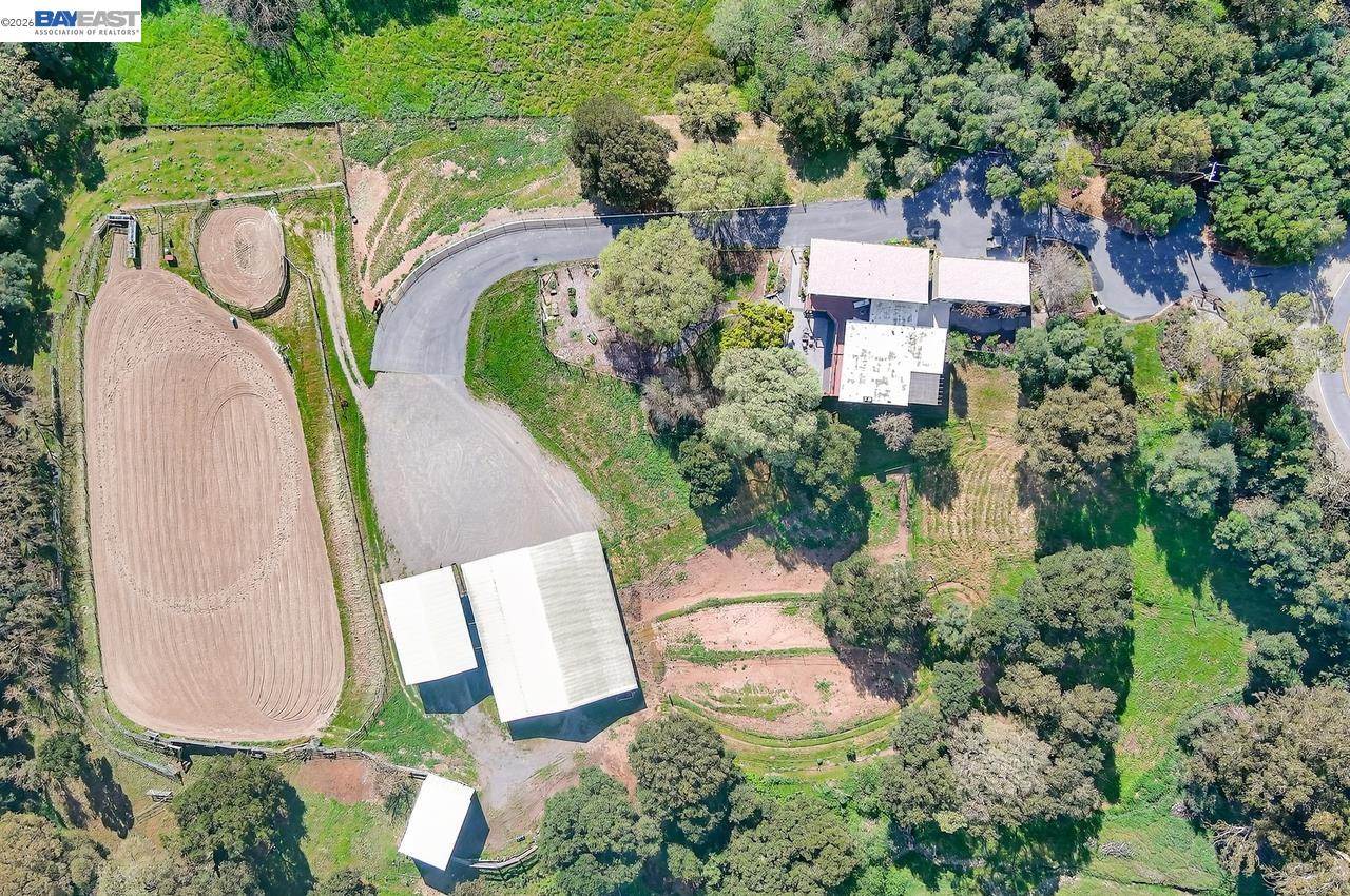 10700 Foothill Road Sunol, CA 94586 - Photo 24 of 54