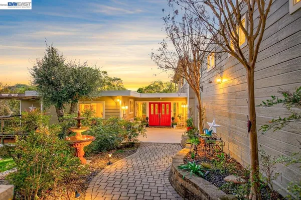 $2,980,000 | 10700 Foothill Road, Sunol, CA 94586