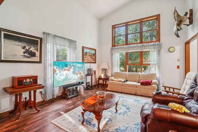 $550,000 | 20715 Minnie B Grant Lane Northeast, Wyoming, MN 55092