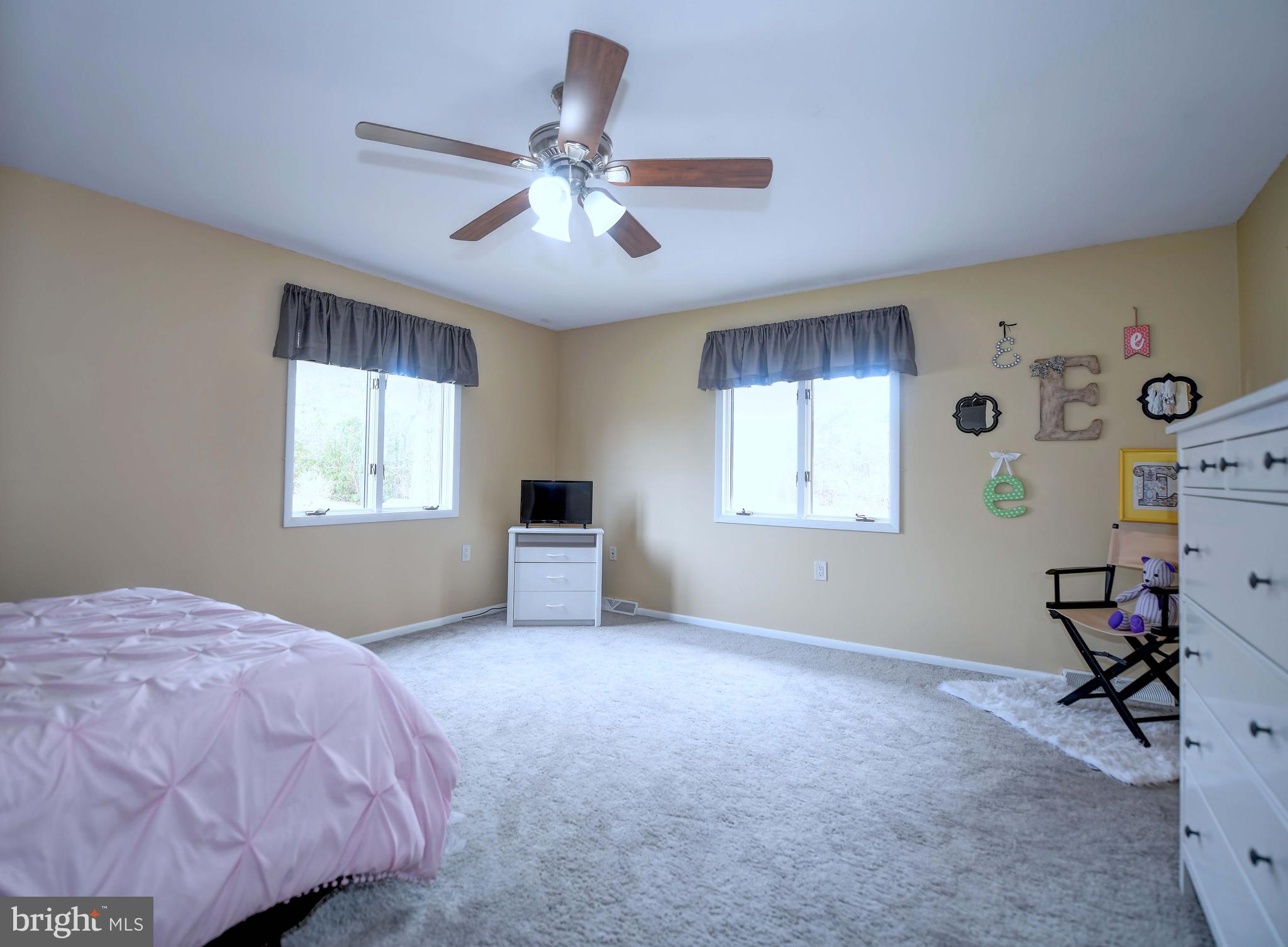 1703 Cosner Road Forest Hill, MD 21050 - Photo 22 of 44 Large bedroom w ceiling fan!