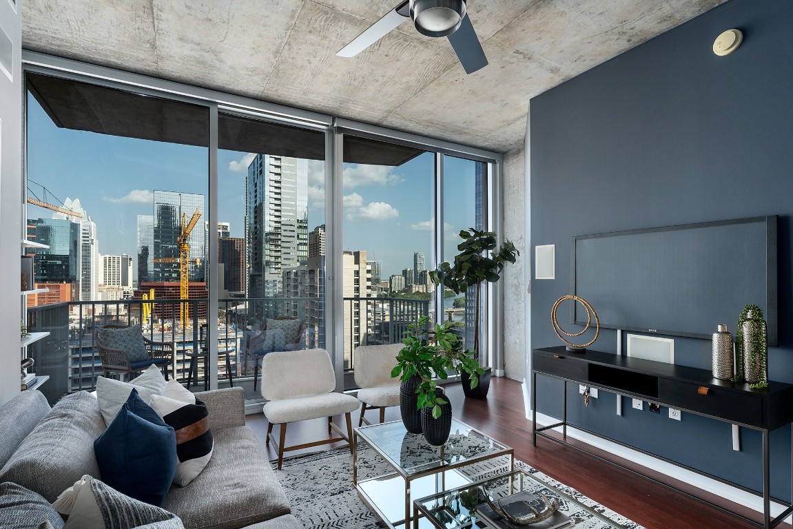 360 Nueces Street, Unit 1805 Austin, TX 78701 - Photo 4 of 28 a living room with furniture