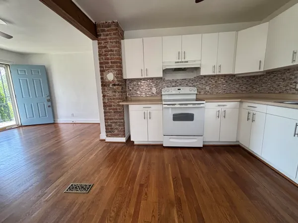 $1,550 | 950 Morgan Avenue Southeast, Roanoke, VA 24013