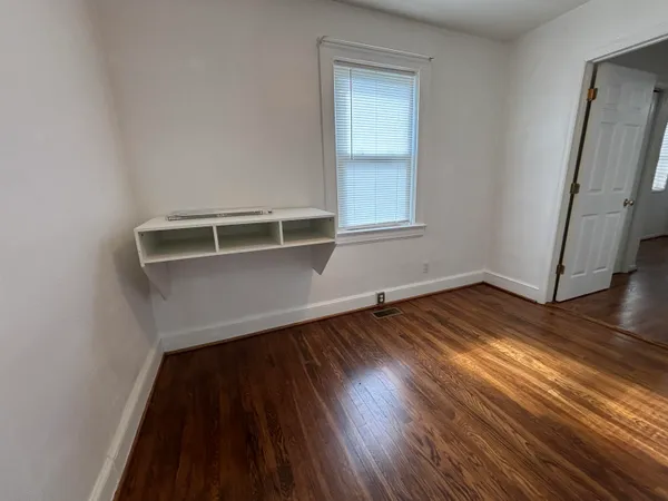 $1,550 | 950 Morgan Avenue Southeast, Roanoke, VA 24013