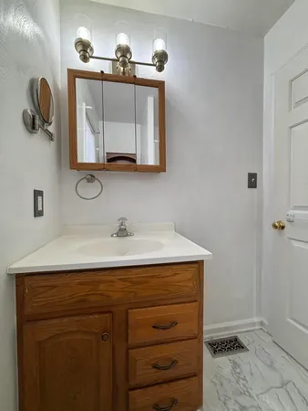 $1,550 | 950 Morgan Avenue Southeast, Roanoke, VA 24013