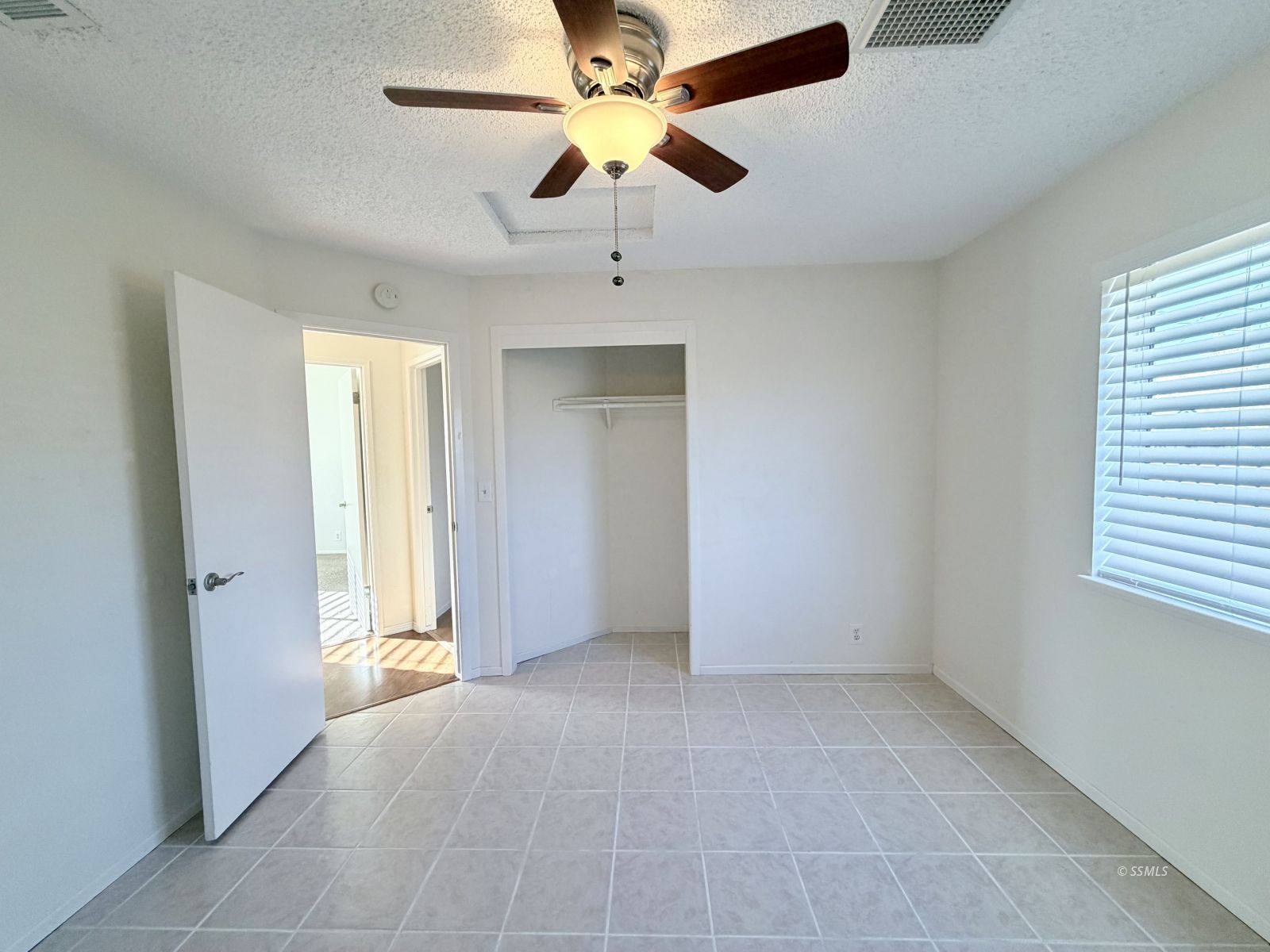 1017 West Benson Avenue Ridgecrest, CA 93555 - Photo 9 of 26 Gallery Image 9